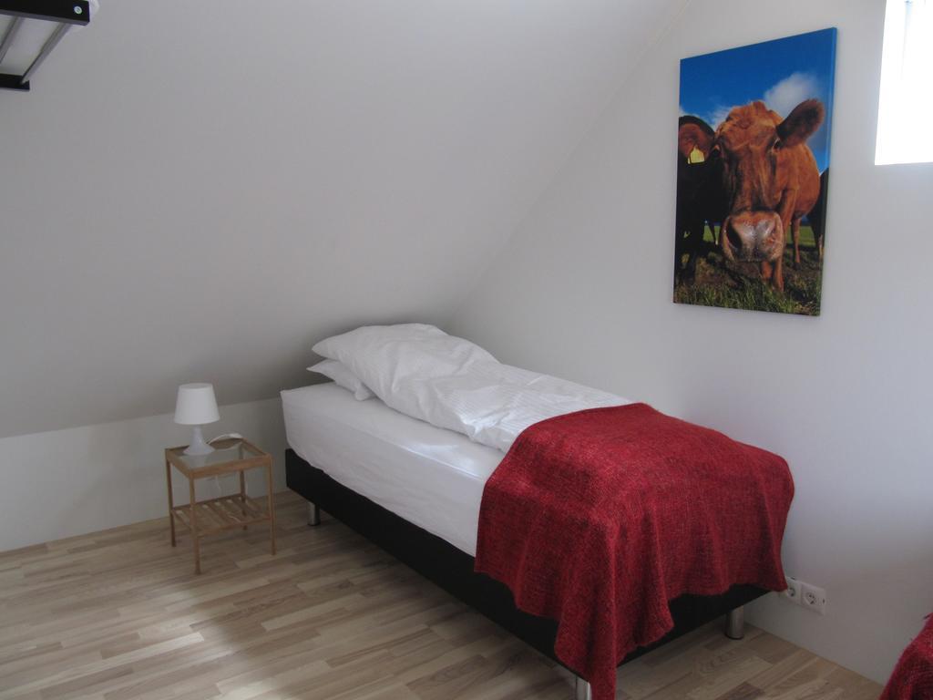 Grand-Inn Bar And Bed Saudarkrokur Номер фото