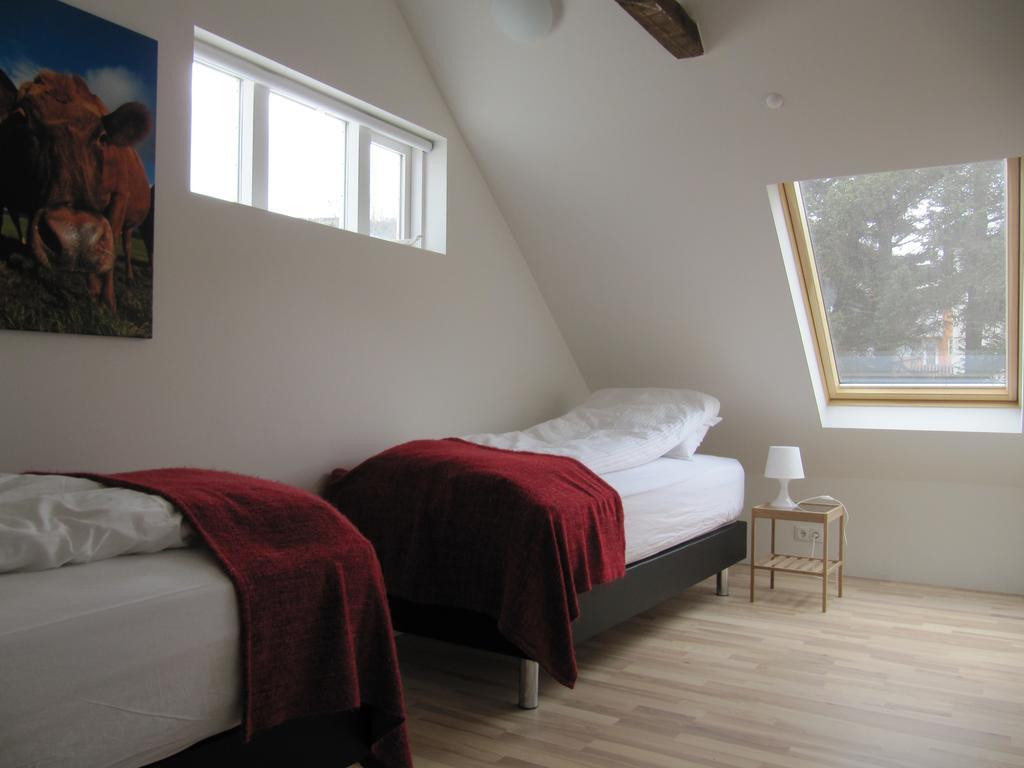Grand-Inn Bar And Bed Saudarkrokur Номер фото
